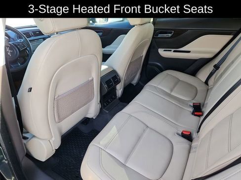 Used 2017 Jaguar F-PACE Prestige image 26