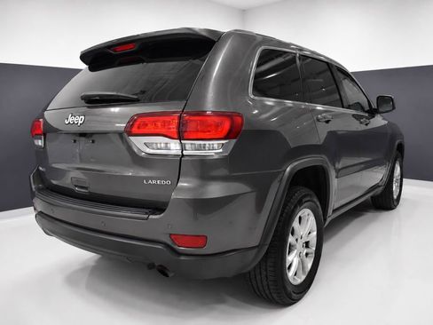 Used 2021 Jeep Grand Cherokee Laredo AWD/4WD image 8