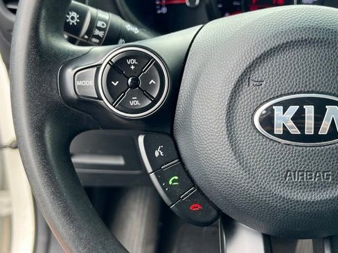 Used 2019 Kia Soul + FWD image 23