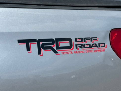 Used 2008 Toyota Tundra SR5 w/ TRD Off-Road Pkg AWD/4WD image 4