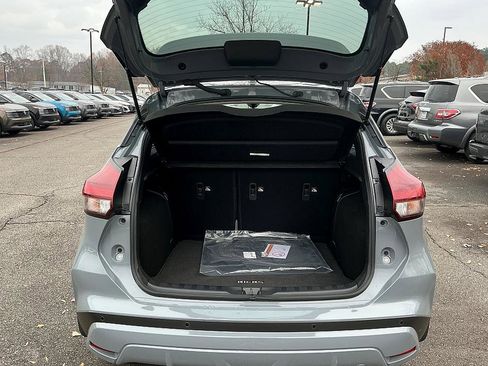 Certified 2024 Nissan Kicks SR w/ SR Premium Package image 25