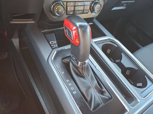 Used 2019 Ford F150 XLT w/ Equipment Group 302A Luxury AWD/4WD image 16