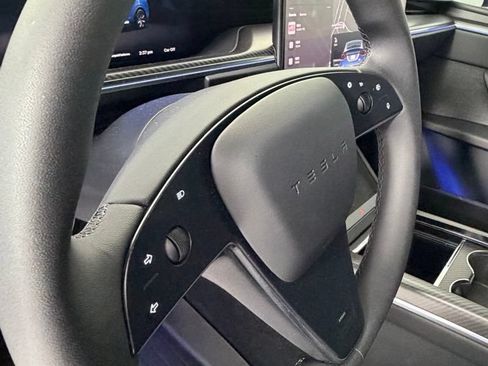 Used 2026 Tesla Model X Plaid AWD/4WD image 33