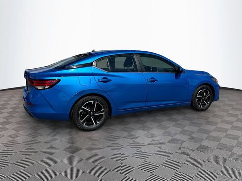 Used 2024 Nissan Sentra SV FWD image 5