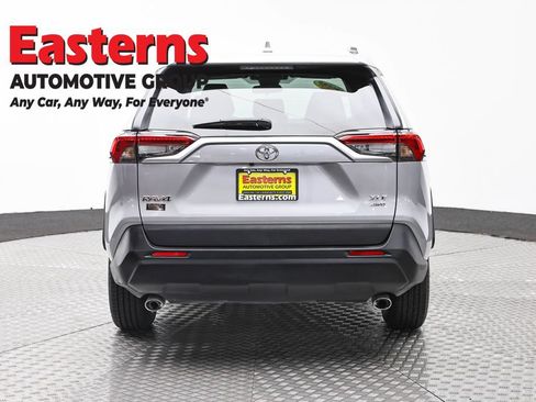 Used 2024 Toyota RAV4 XLE AWD/4WD image 6