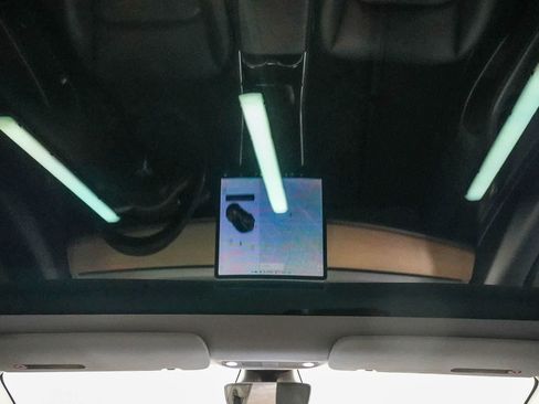Used 2020 Tesla Model 3 RWD image 15