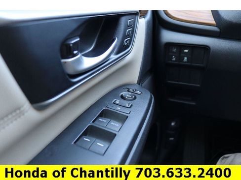 Used 2019 Honda CR-V EX-L image 16