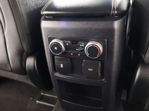 Used 2021 Ford Explorer Limited image 17