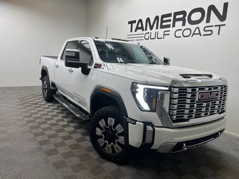 Used 2024 GMC Sierra 2500 Denali w/ Denali Reserve Package AWD/4WD image 15