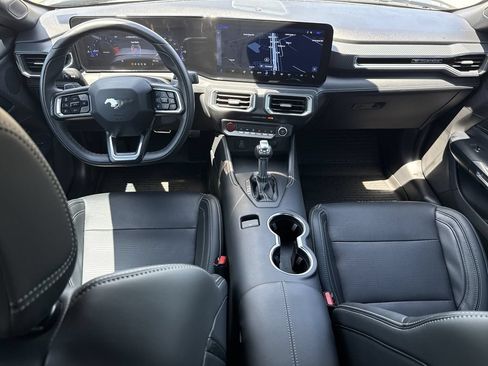 Used 2025 Ford Mustang GT Premium RWD image 25