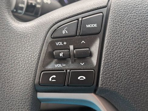 Used 2019 Hyundai Tucson SE image 14