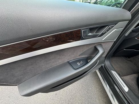 Used 2011 Audi A8 4.2 AWD/4WD image 15
