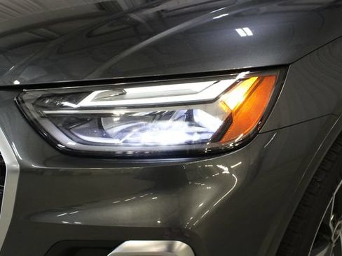 Used 2023 Audi Q5 2.0T Premium w/ Convenience Package AWD/4WD image 35