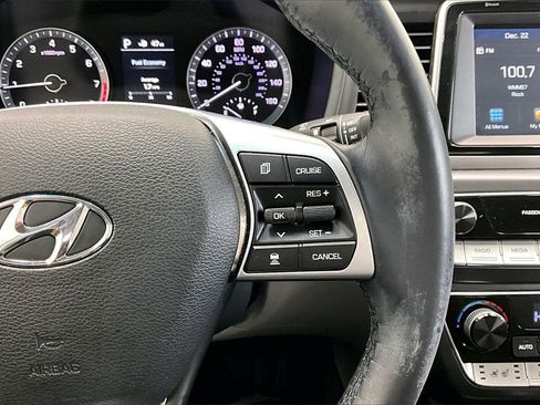 Used 2019 Hyundai Sonata Limited image 21