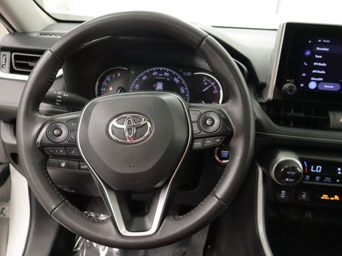 Used 2025 Toyota RAV4 XLE w/ Convenience Package AWD/4WD image 14