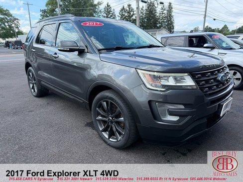 Used 2017 Ford Explorer XLT w/ Equipment Group 202A AWD/4WD image 1