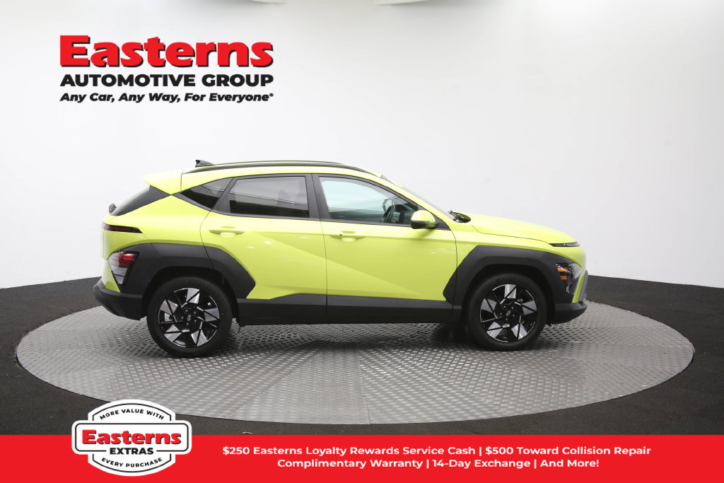 Used 2024 Hyundai Kona SEL FWD image 45