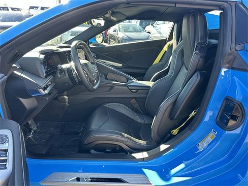 Used 2025 Chevrolet Corvette Stingray Convertible w/ 1LT image 18