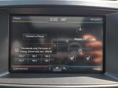 Used 2016 Ford Explorer XLT w/ Equipment Group 202A image 34