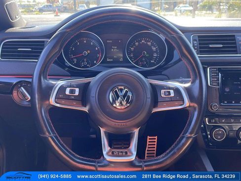 Used 2018 Volkswagen Jetta GLI FWD image 30