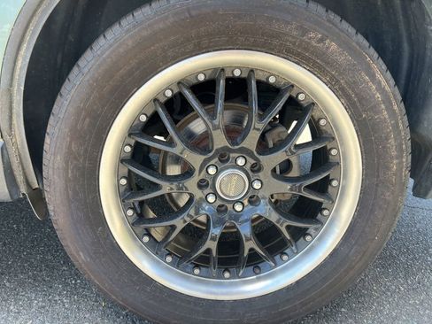 Used 2017 Subaru Forester 2.5i image 9