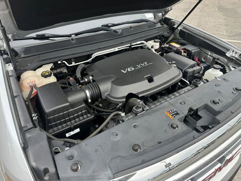 Used 2019 GMC Canyon SLE w/ SLE Convenience Package image 32