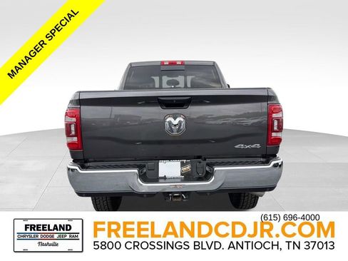 Used 2024 RAM 2500 Tradesman w/ Chrome Appearance Group AWD/4WD image 4
