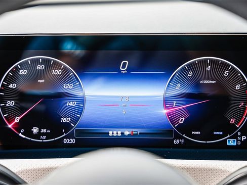 New 2025 Mercedes-Benz CLA 250 image 23