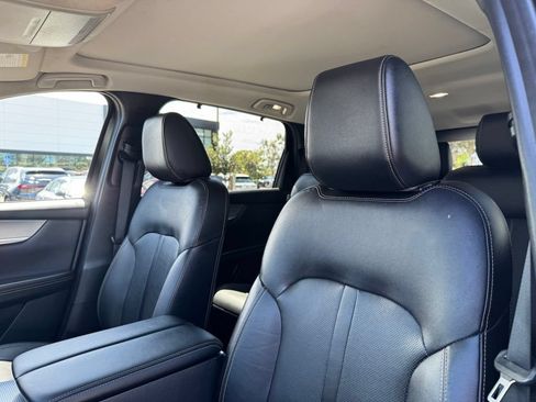 Used 2024 MAZDA CX-90 Plug-In Hybrid w/ Premium Pkg AWD/4WD image 17