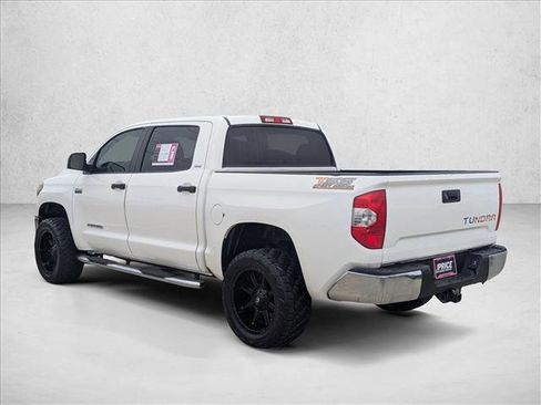 Used 2018 Toyota Tundra SR5 image 7