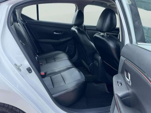 Used 2024 Nissan Sentra SR w/ SR Premium Package FWD image 40