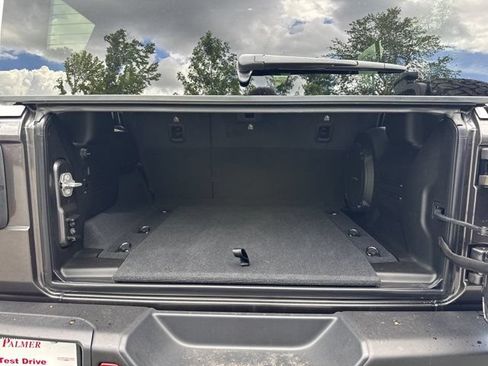 New 2026 Jeep Wrangler Unlimited Rubicon AWD/4WD image 15