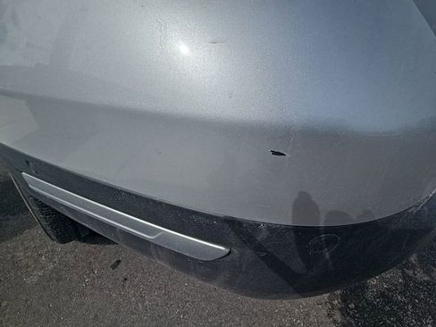Used 2018 Ford Explorer Platinum AWD/4WD image 4