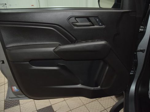 Used 2024 Chevrolet Colorado Trail Boss w/ Technology Package AWD/4WD image 46