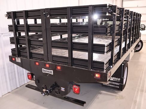 Certified 2022 Ford F550 2WD Regular Cab Super Duty image 39