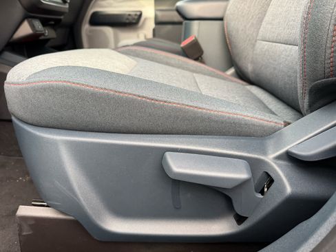 Used 2024 Ford Maverick XLT image 13