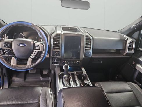 Used 2019 Ford F150 Raptor w/ Equipment Group 802A Luxury AWD/4WD image 32