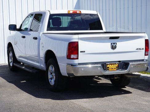 Used 2022 RAM 1500 Classic SLT w/ Electronics Group AWD/4WD image 4