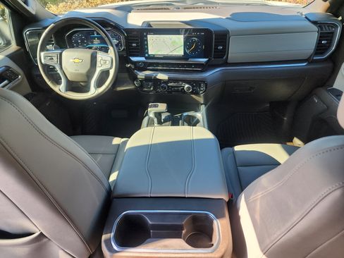 Used 2024 Chevrolet Silverado 1500 LTZ w/ Technology Package image 19