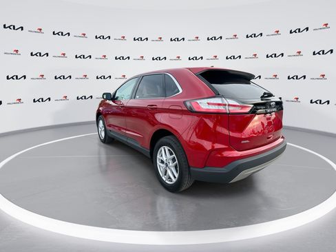 Used 2022 Ford Edge SEL w/ Convenience Package AWD/4WD image 6