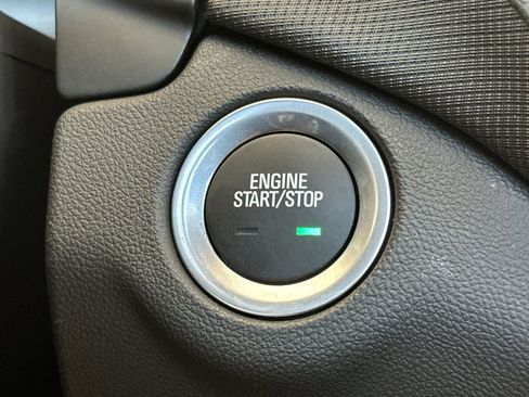 Used 2024 Chevrolet Equinox RS w/ RS Leather Package image 26