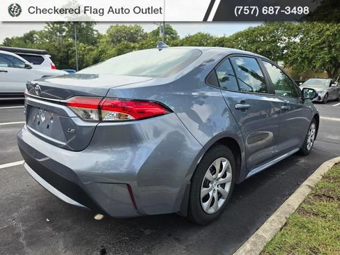 Used 2020 Toyota Corolla LE FWD image 6
