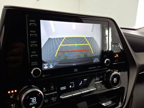 Certified 2020 Toyota Highlander Limited image 15