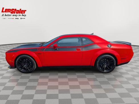 Used 2022 Dodge Challenger R/T Scat Pack RWD image 2