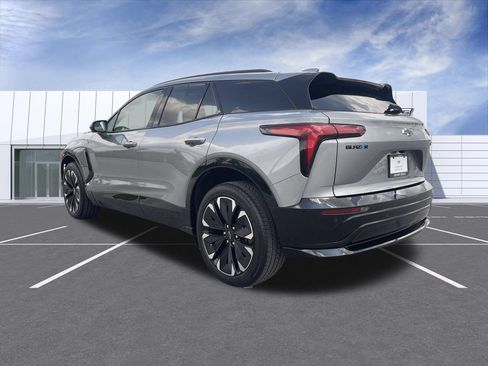 Used 2025 Chevrolet Blazer EV RS AWD/4WD image 6