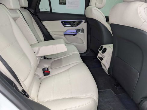 Certified 2023 Mercedes-Benz GLC 300 4MATIC image 37
