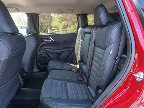 New 2026 Mitsubishi Outlander SE AWD/4WD image 22