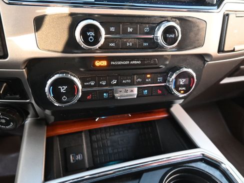 Used 2022 Ford F450 King Ranch image 24