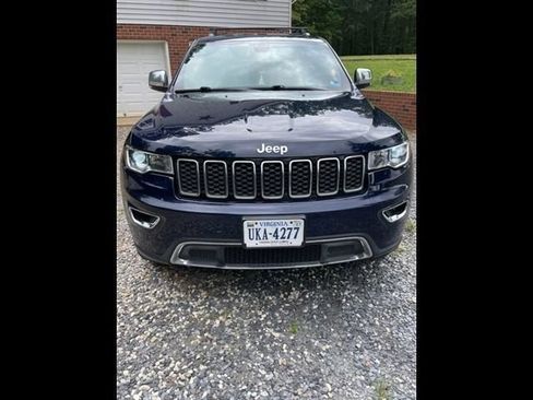 Used 2017 Jeep Grand Cherokee Limited w/ Trailer Tow Group IV AWD/4WD image 10
