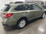 Used 2019 Subaru Outback 2.5i Premium image 3